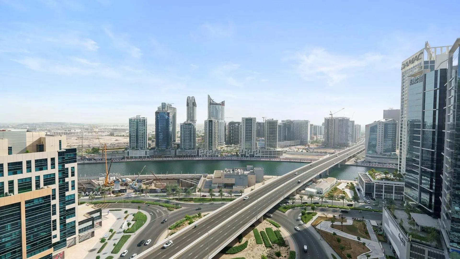 Apartment Cozy 2Br In Elite Downtown Residence With Canal View Dubai